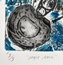 Laden Sie das Bild in den Galerie-Viewer, Antolín Alejandre Ruiz - Grabado 'Minotauro' (Serie Azul)