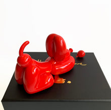 Laden Sie das Bild in den Galerie-Viewer, Whatshisname (Sebastian Burdon) - Escultura &quot;Happy POPek Balloon Dog Mini Red&quot; (12 cm)