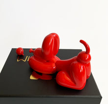 Load image into Gallery viewer, Whatshisname (Sebastian Burdon) - Escultura &quot;Happy POPek Balloon Dog Mini Red&quot; (12 cm)